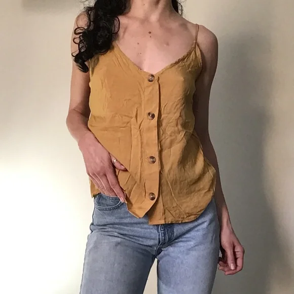 Gold Tank Top - Picture 5 of 8